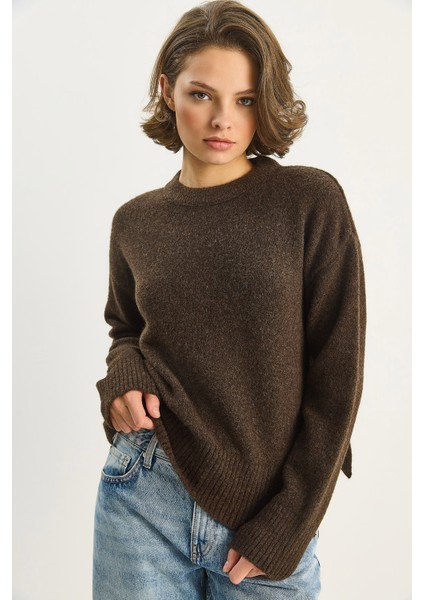 Kadın Bisiklet Yaka Yanları Yırtmaçlı Yün Karışımlı Triko Kazak modelleri