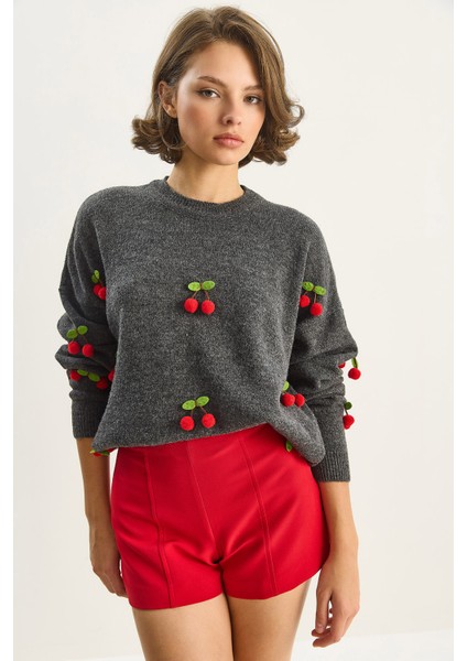 Kadın Bisiklet Yaka Kiraz Aksesuarlı Regular Triko Kazak modelleri