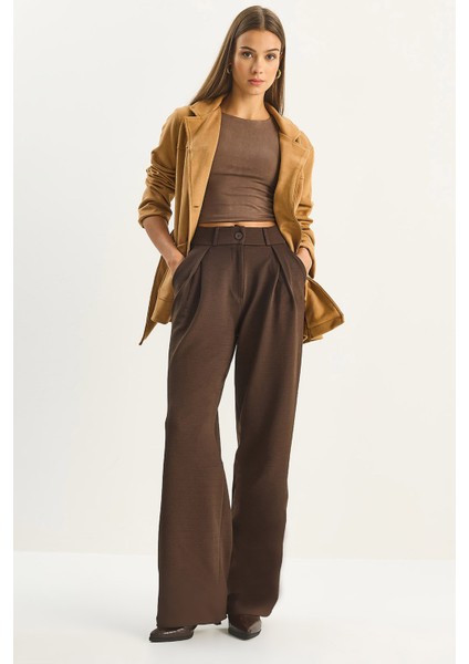 Kadın Yüksek Bel Dökümlü Cep Detaylı Piliseli Pantolon