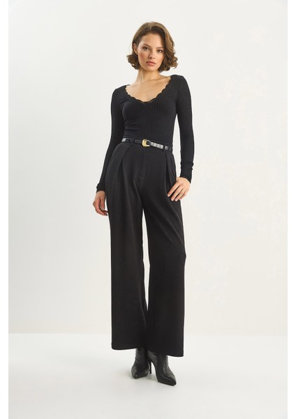 Kadın Yüksek Bel Dökümlü Cep Detaylı Piliseli Pantolon modelleri