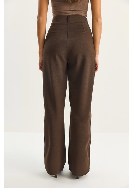 Kadın Yüksek Bel Dökümlü Cep Detaylı Piliseli Pantolon