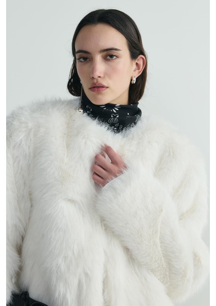 Ekru Lexi Suni Kürk Ceket