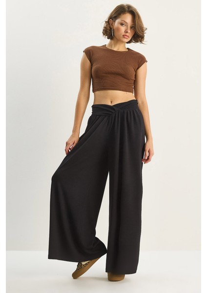 Kadın Asimetrik Bel Detaylı Cepli Rahat Modal Pantolon