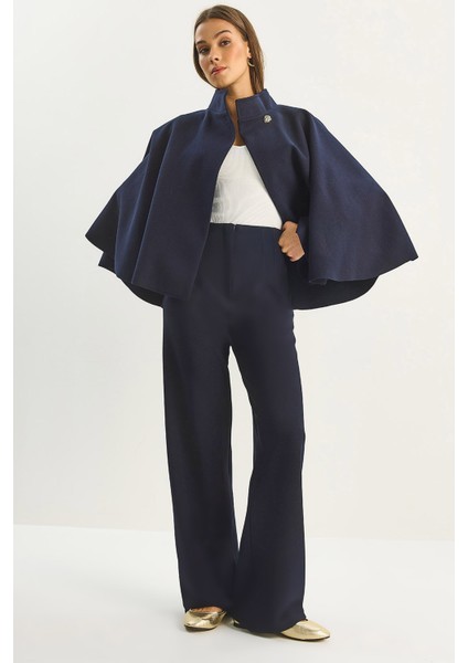 Kadın Yüksek Bel Fileto Detaylı Cepli Bol Paça Pantolon