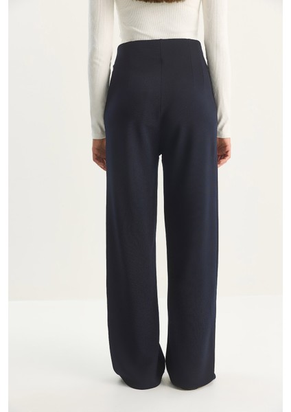 Kadın Yüksek Bel Fileto Detaylı Cepli Bol Paça Pantolon