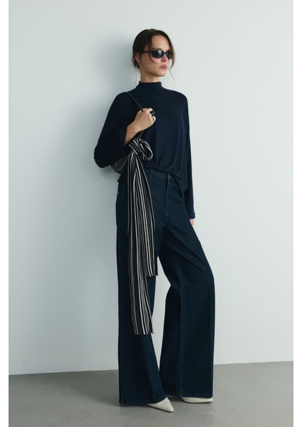 Lacivert Olivia Bluz indirimleri