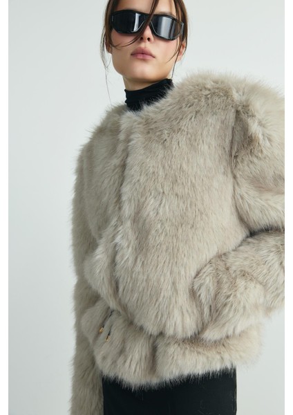 Gri Lexi Suni Kürk Ceket modelleri