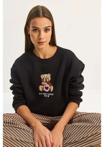 Kadın Teddy Nakış Detaylı Üç Iplik Şardonlu Sweatshirt fiyatları