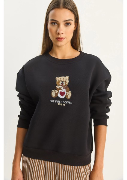 Kadın Teddy Nakış Detaylı Üç Iplik Şardonlu Sweatshirt