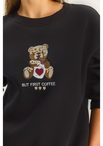 Kadın Teddy Nakış Detaylı Üç Iplik Şardonlu Sweatshirt