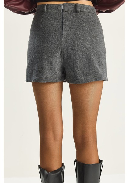 Kadın Kaşe Mini Şort Etek