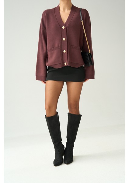 Kadın V Yaka Cep Detaylı Düğmeli Casual Hırka