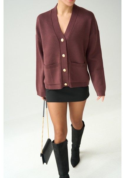 Kadın V Yaka Cep Detaylı Düğmeli Casual Hırka fiyatları