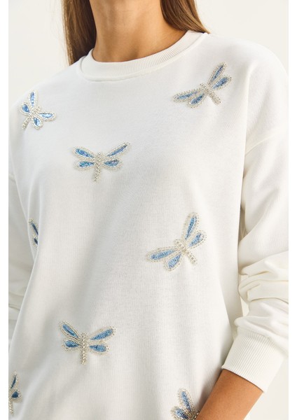 Kadın Bisiklet Yaka Kelebek Taş Işlemeli Relaxed Sweatshirt