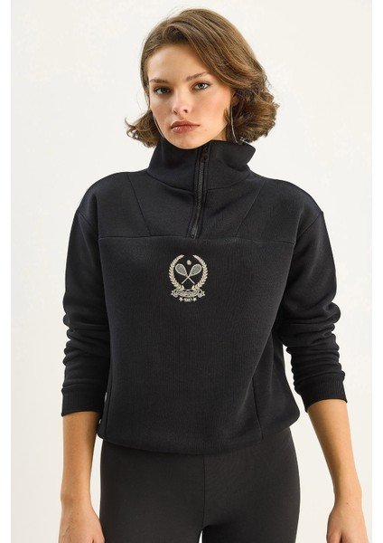 Kadın Dik Yaka Yarım Fermuarlı Içi Polarlı Crop Sweatshirt fiyatları