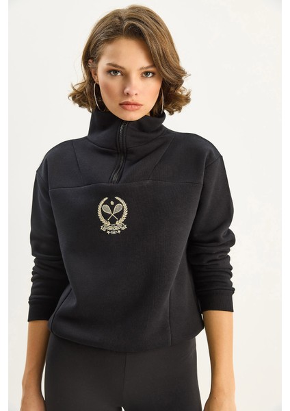 Kadın Dik Yaka Yarım Fermuarlı Içi Polarlı Crop Sweatshirt indirimleri