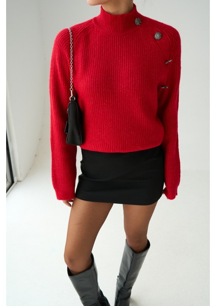 Kadın Yarım Balıkçı Yaka Tasarım Düğme Detaylı Triko Kazak fiyatları