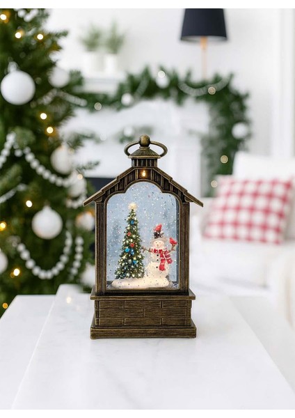 Yılbaşı Kardan Adam Hediyelik Kar Küresi Fener Tasarımlı (Işıklı & Müzikli) 20 cm