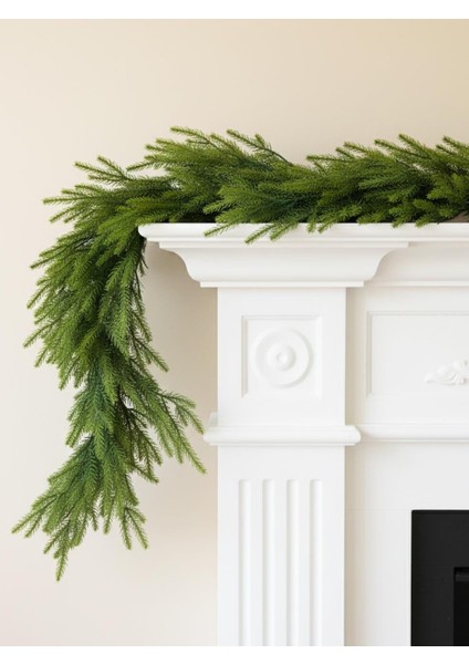 Yılbaşı Dekoru Ince Çam Dalı Garland – Kapı Duvar ve Masa Süsü Yeşil 140 cm fiyatları