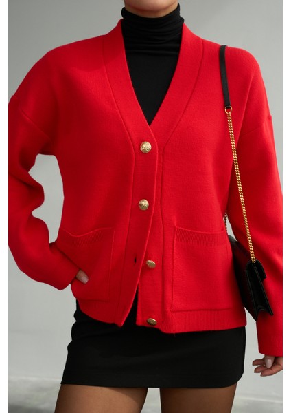 Kadın V Yaka Cep Detaylı Düğmeli Casual Hırka fırsatları