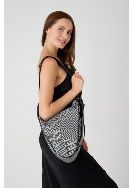 Özel Tasarım Hakiki Deri Sırt ve Kol Çantası Fonksiyonel Çanta