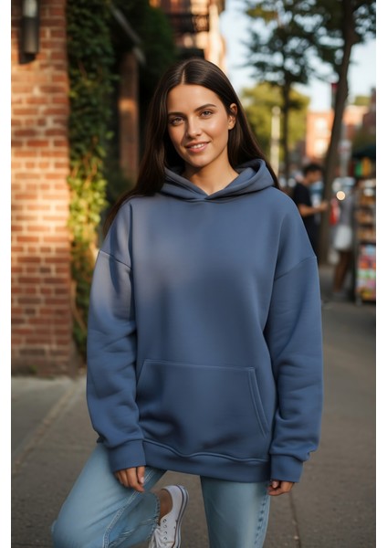 Kadın Oversize % 100 Pamuk Içi Polarlı Yumuşak Dokulu Basic Kapüşonlu Sweatshirt