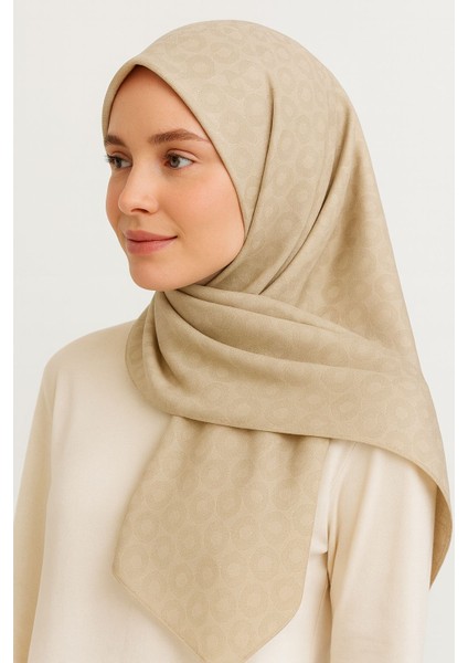 O Desenli Ipeksi Jakarlı Şal