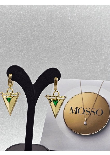 Xuping Yeşil Taşlı Üçgen Model Çelik Küpe modelleri