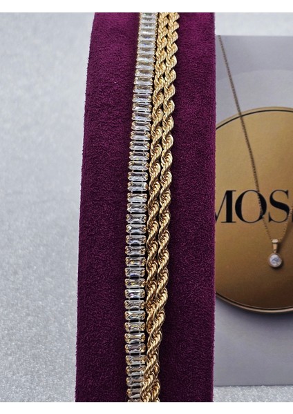 3'lü Kombin Sıra Taşlı Burgulu Çelik Bileklik