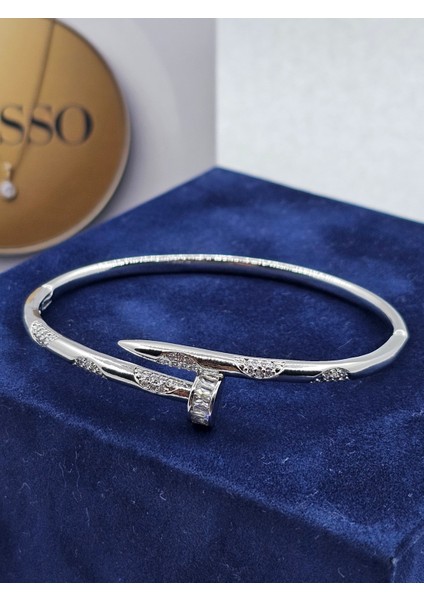 Zirkon Taşlı Çivi Model Gümüş Renk Çelik Bileklik