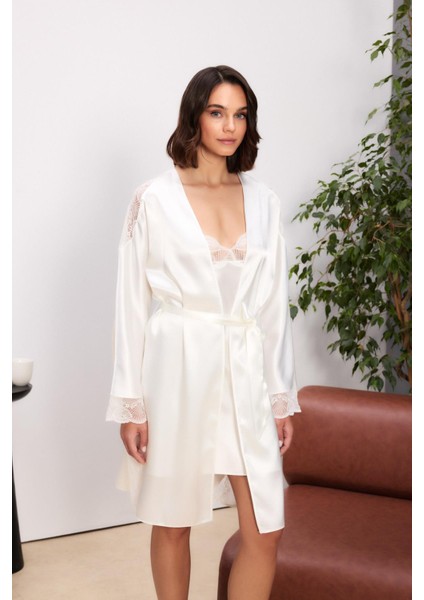 Saten Dantelli Kadın Gecelik ve Sabahlık Takımı - 4500 Ekru