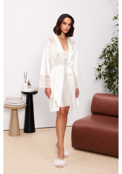 Saten Dantelli Kadın Gecelik ve Sabahlık Takımı - 4510 Ekru