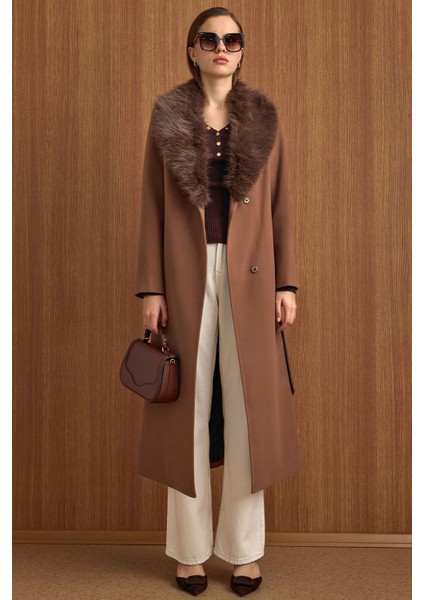 Çıkabilen Kürklü Beli Bağlamalı Uzun Boy Kaban TABA 3804