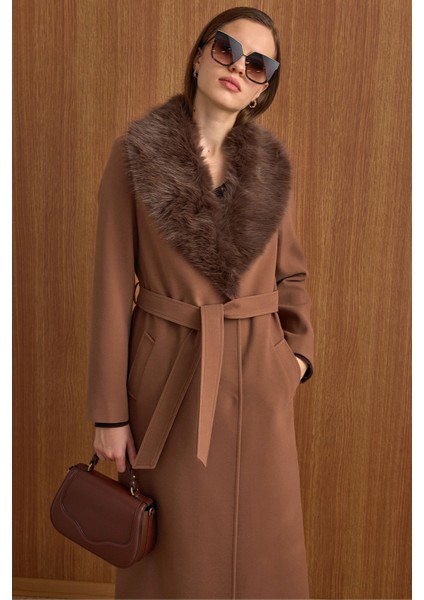 Çıkabilen Kürklü Beli Bağlamalı Uzun Boy Kaban TABA 3804 modelleri