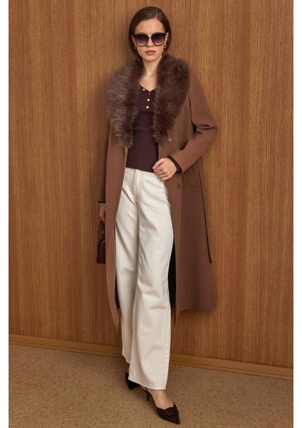 Çıkabilen Kürklü Beli Bağlamalı Uzun Boy Kaban TABA 3804