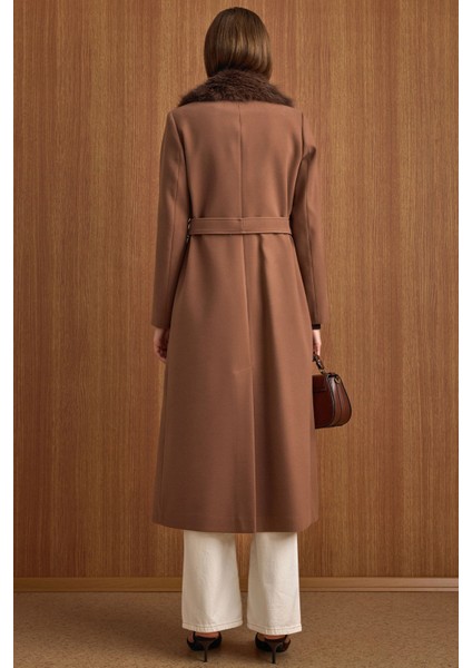 Çıkabilen Kürklü Beli Bağlamalı Uzun Boy Kaban TABA 3804