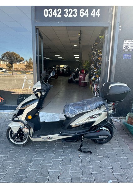 Mobılette Nova 10000 Gtyasin Motor'