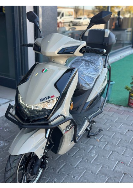 Mobılette Nova 10000 Gtyasin Motor'