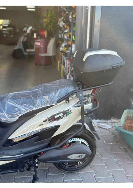 Mobılette Nova 10000 Gtyasin Motor'