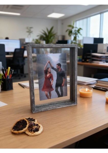 Koyu Ahşap Görünümlü Dikdörtgen Cam Fotoğraf Çerçevesi | Rotaly