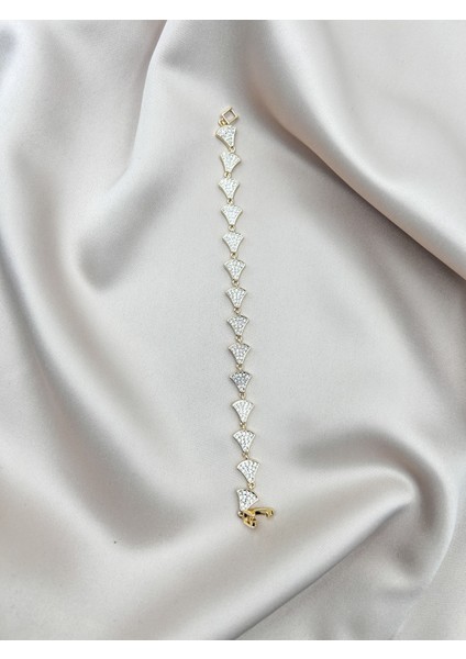 Fıora Yaprak Kesim Bileklik Gold - Zirkon Taşlı | 316L Çelik - Kararmaz | Hediyelik Kadın modelleri