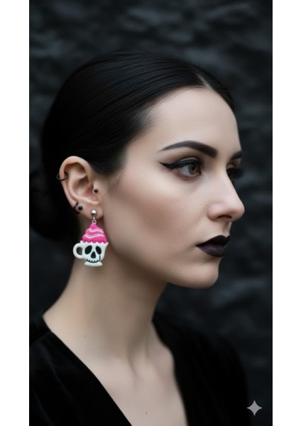 Skulatte Pembe Kremalı Kupa Tasarımlı El Yapımı Küpe – Halloween Temalı – modelleri