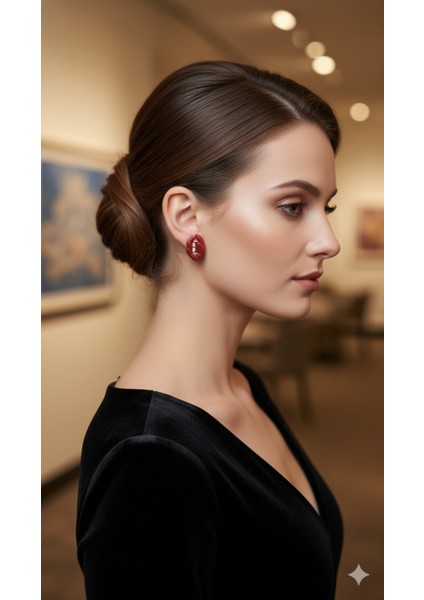 Bloody Kiss El Yapımı Polimer Kil Küpe – Vampir Dişi Tasarım – Kırmızı Simli Gotik Küpe