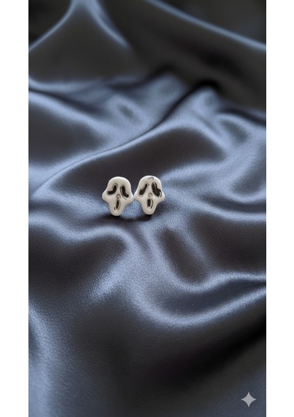 Screamie El Yapımı Polimer Kil Küpe – Mini Korku Maskesi Tasarım – Alerji Yapmayan Çelik modelleri