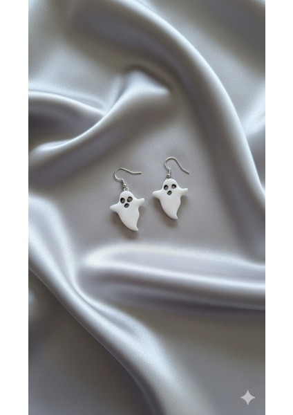 Classic Boo El Yapımı Polimer Kil Küpe – Sevimli Hayalet Tasarım – Alerji Yapmayan Çelik fiyatları