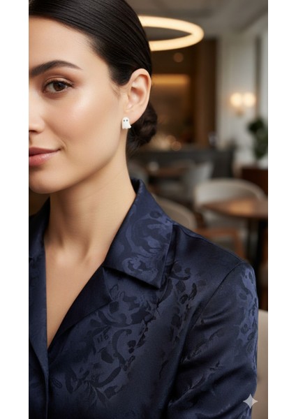 Mini Boo El Yapımı Polimer Kil Küpe – Minimal Hayalet Tasarım – Alerji Yapmayan Çelik