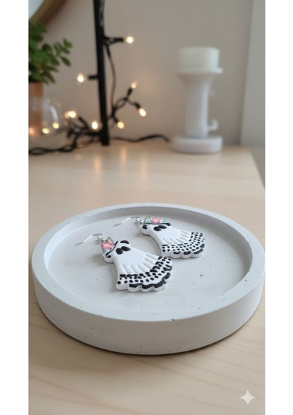 Siyah Beyaz Elbiseli Şirin Hayalet Küpe - - El Yapımı Polimer Kil Tasarım Takı fırsatları