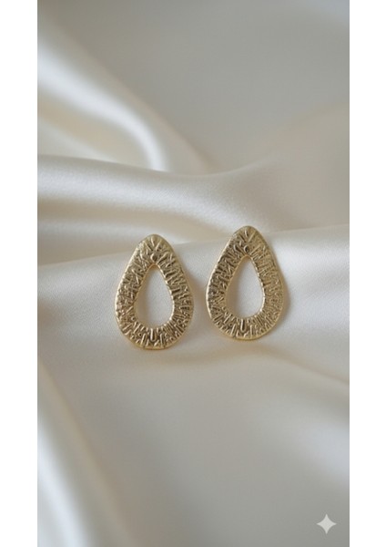 Lustre El Yapımı Dokulu Altın Renk Küpe – Zarif ve Şık Tasarım fiyatları