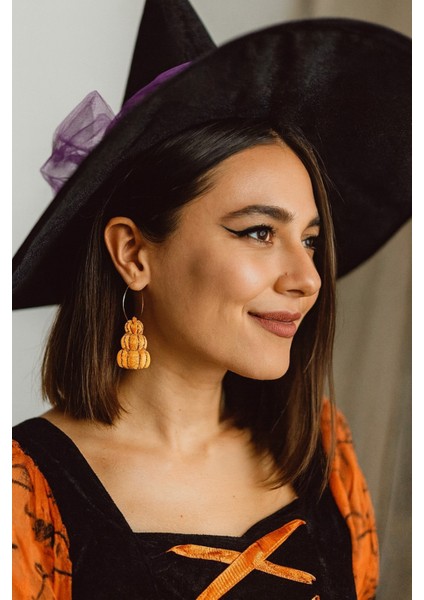 Pumpkin Glow Kabak Tasarımlı Polimer Kil Küpe - Altın Detaylı, El Yapımı, Hafif fırsatları