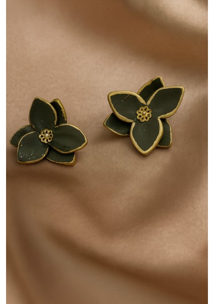 Viridia El Yapımı Yeşil & Altın Çiçek Tasarım Küpe modelleri